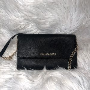 Micheal Kors Cross Body Purse